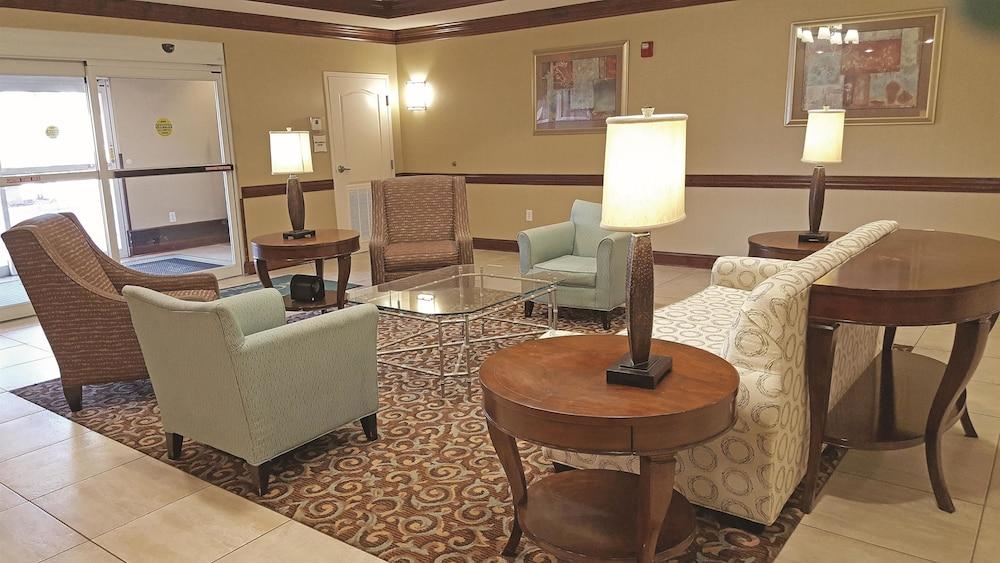 La Quinta By Wyndham Savannah Airport - פולר מראה חיצוני תמונה