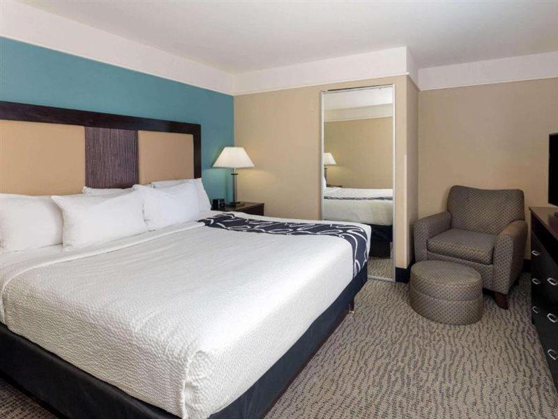 La Quinta By Wyndham Savannah Airport - פולר מראה חיצוני תמונה