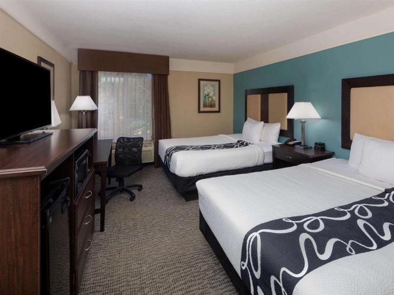 La Quinta By Wyndham Savannah Airport - פולר מראה חיצוני תמונה