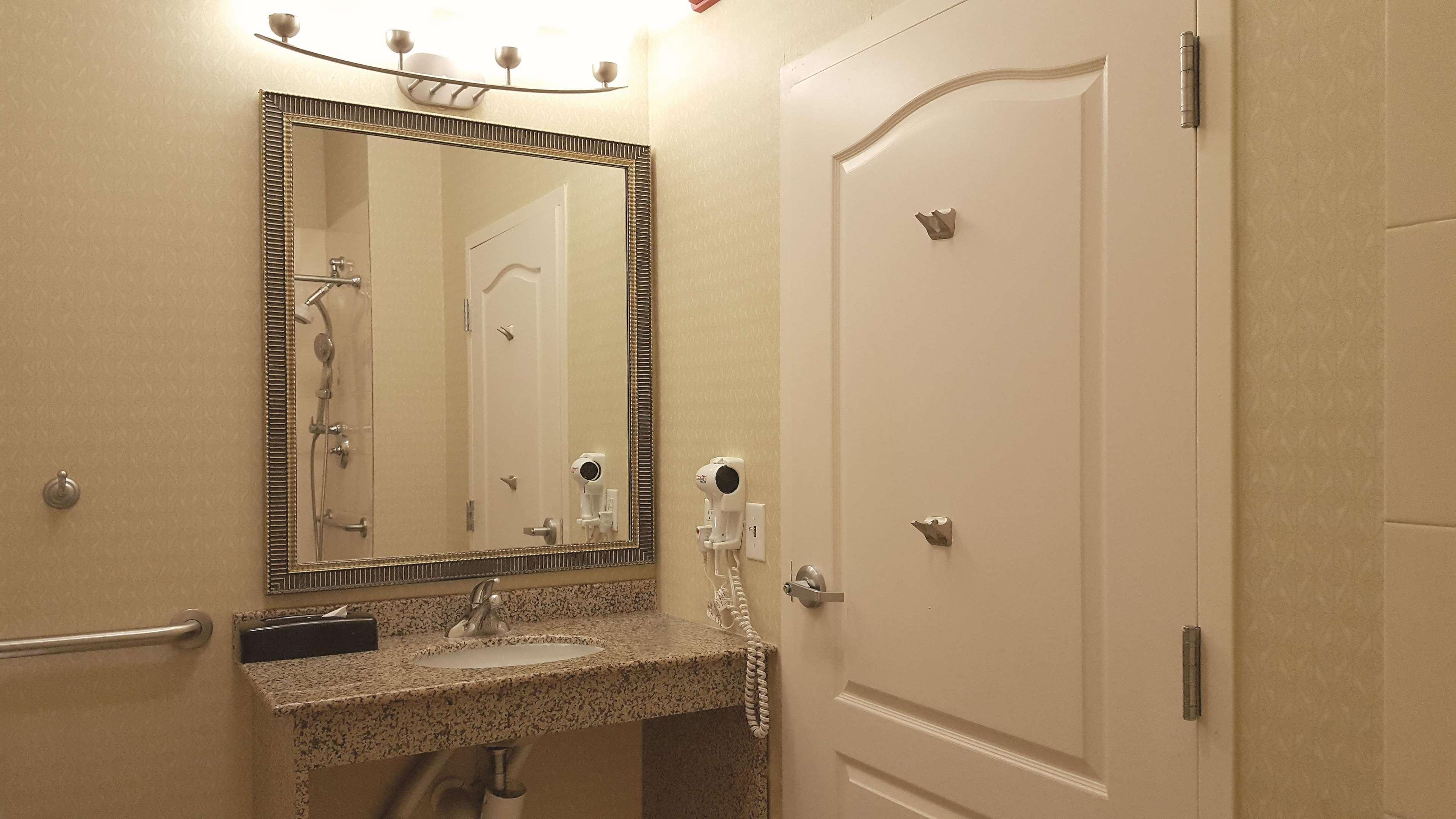 La Quinta By Wyndham Savannah Airport - פולר מראה חיצוני תמונה