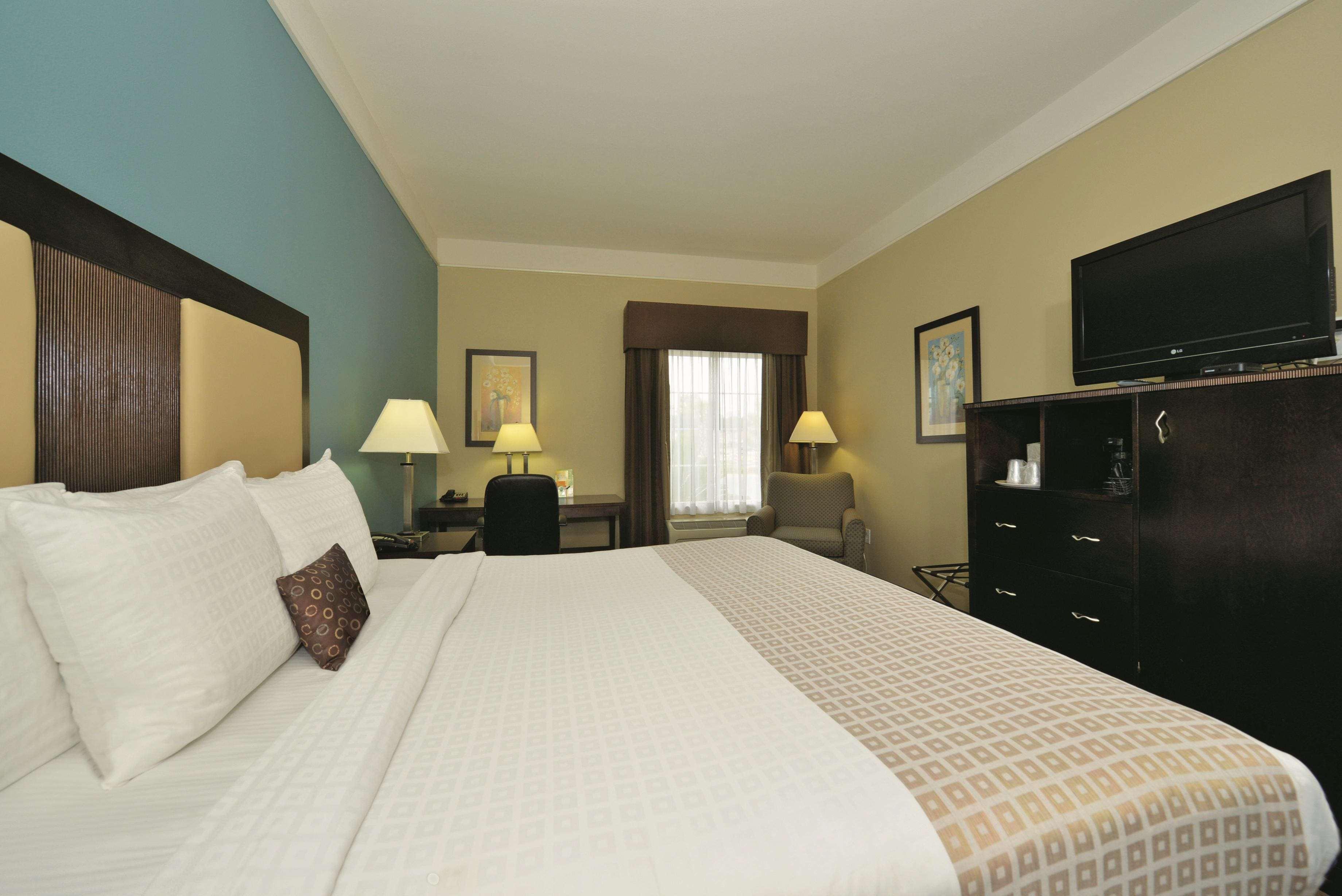 La Quinta By Wyndham Savannah Airport - פולר מראה חיצוני תמונה