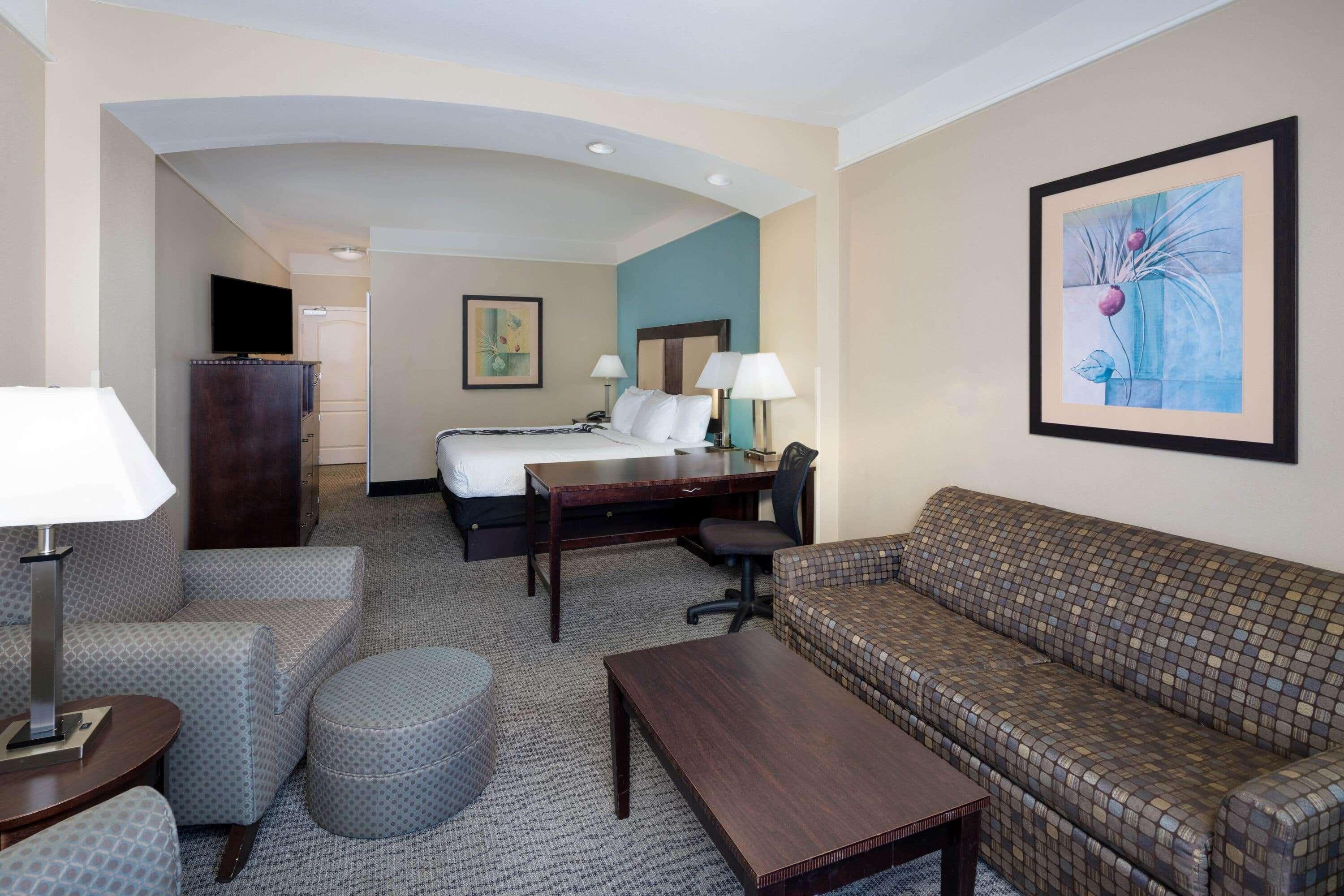 La Quinta By Wyndham Savannah Airport - פולר מראה חיצוני תמונה