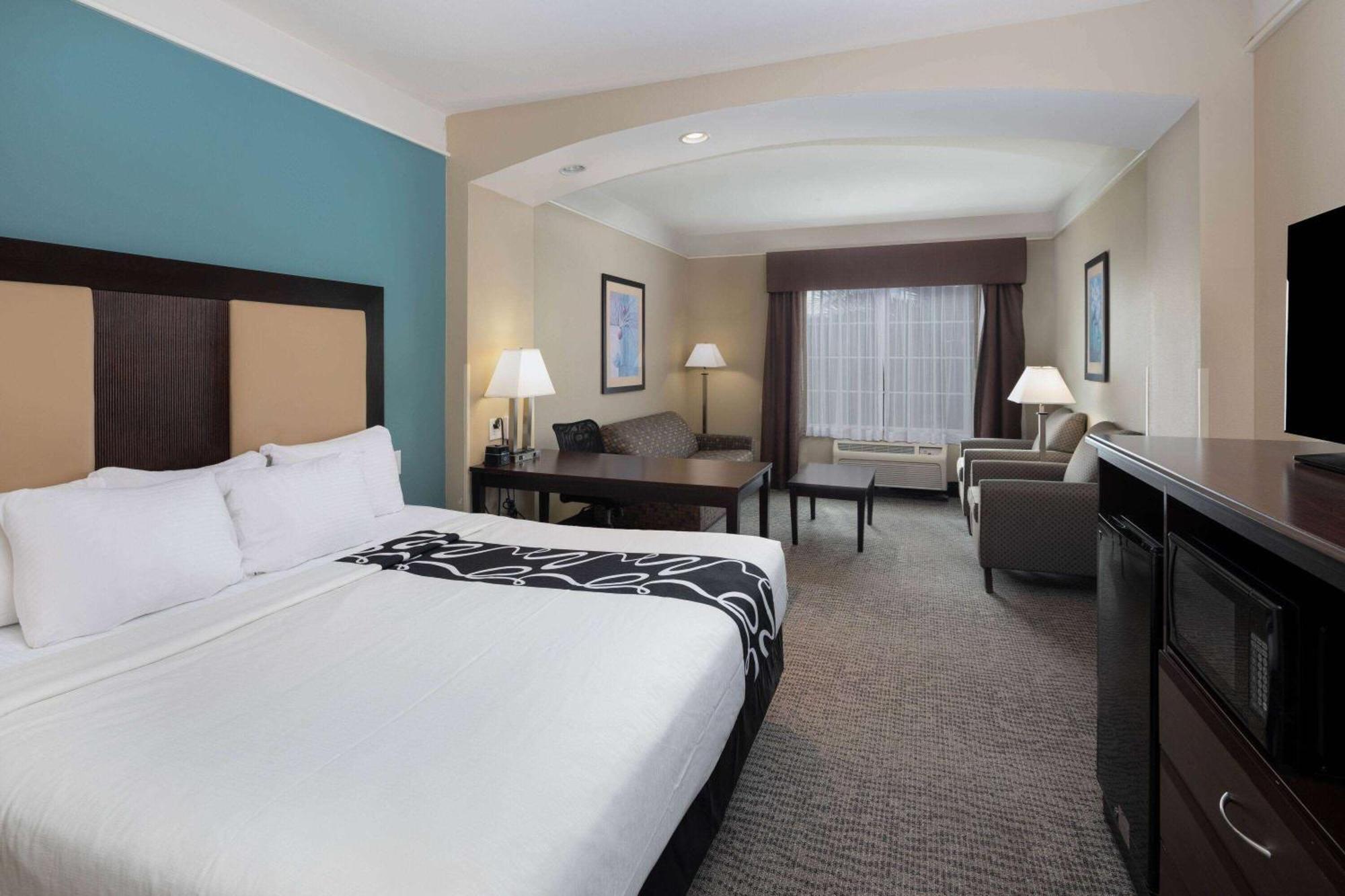La Quinta By Wyndham Savannah Airport - פולר מראה חיצוני תמונה