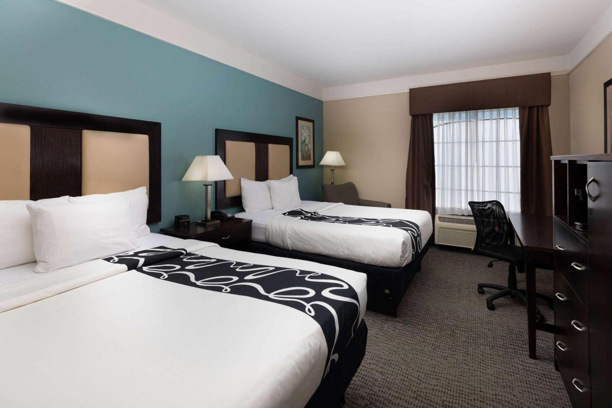La Quinta By Wyndham Savannah Airport - פולר מראה חיצוני תמונה