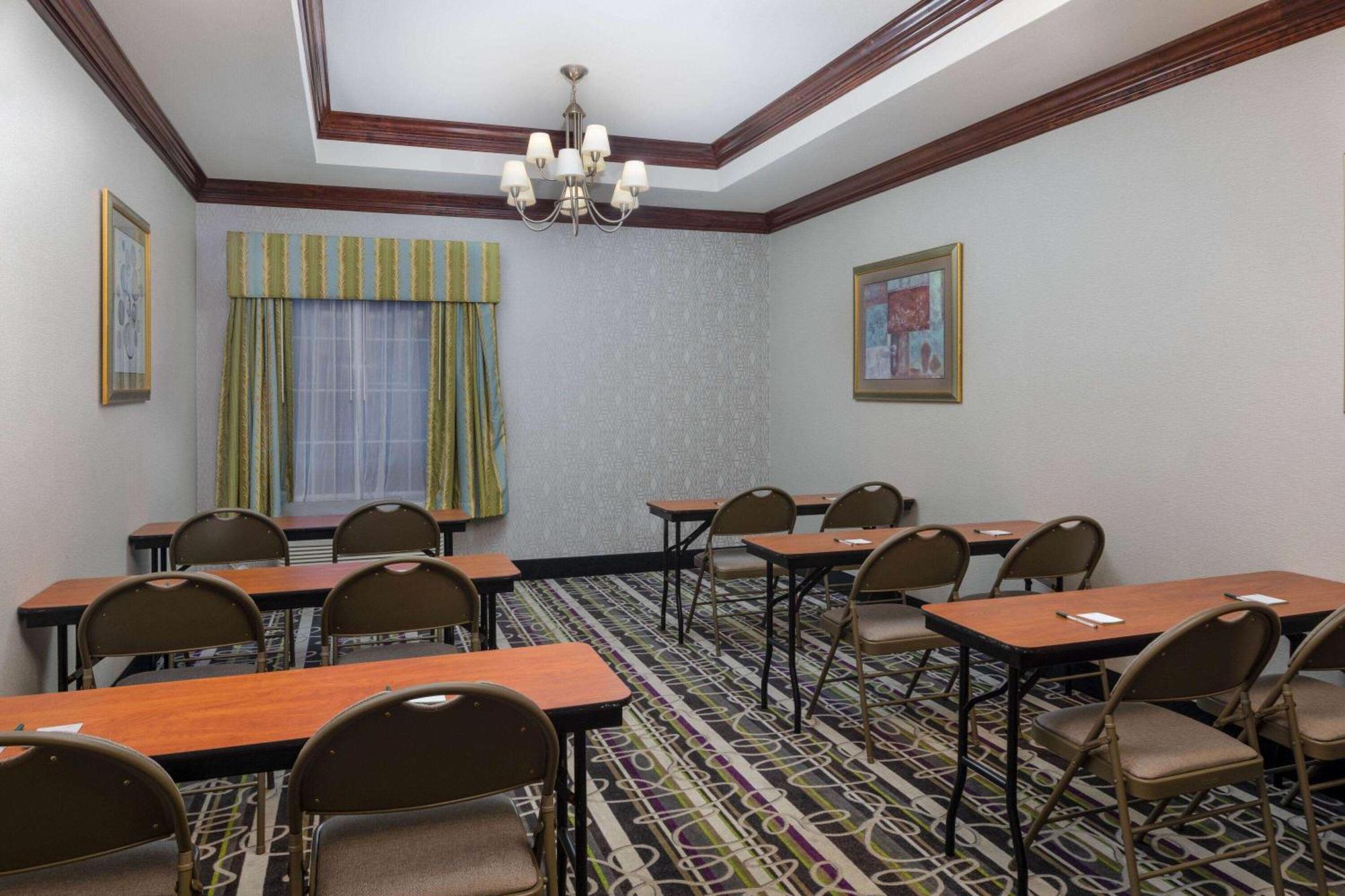 La Quinta By Wyndham Savannah Airport - פולר מראה חיצוני תמונה