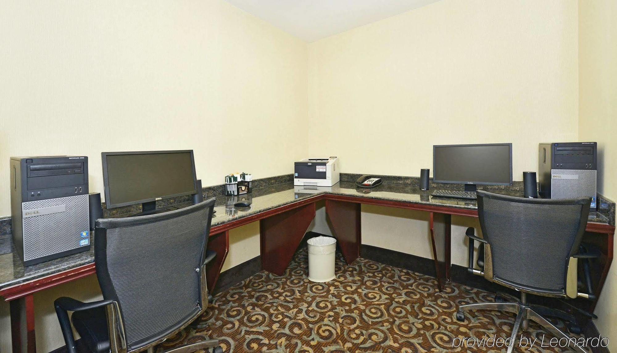 La Quinta By Wyndham Savannah Airport - פולר מראה חיצוני תמונה